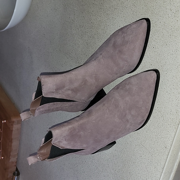 BLACK SUEDE  boots - Picture 3 of 4